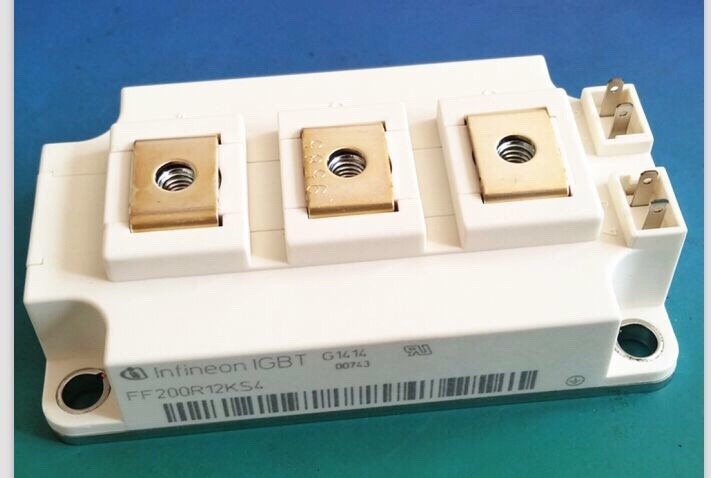 IGBT FF200R12KS4