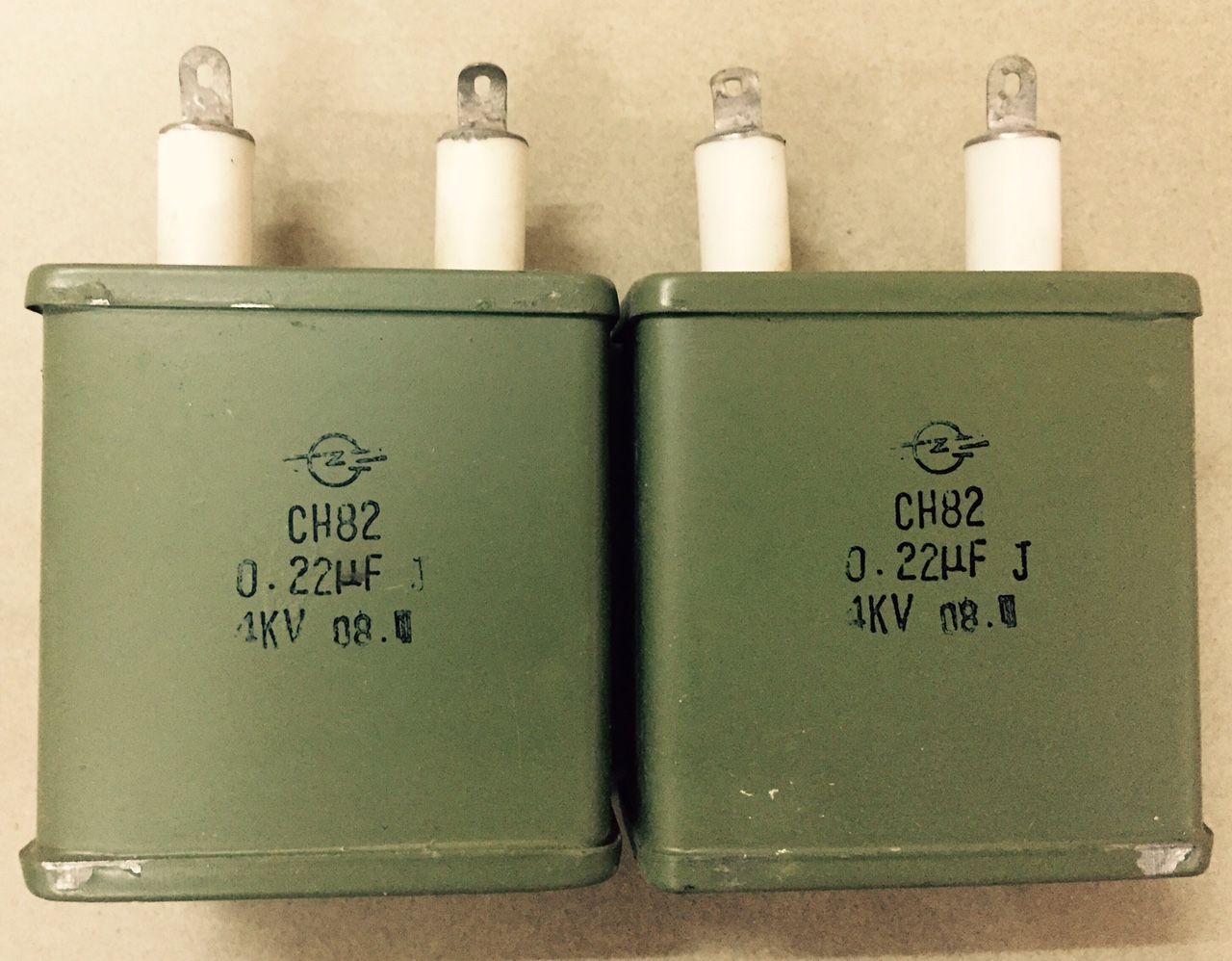 TỤ 0,22UF-4KV